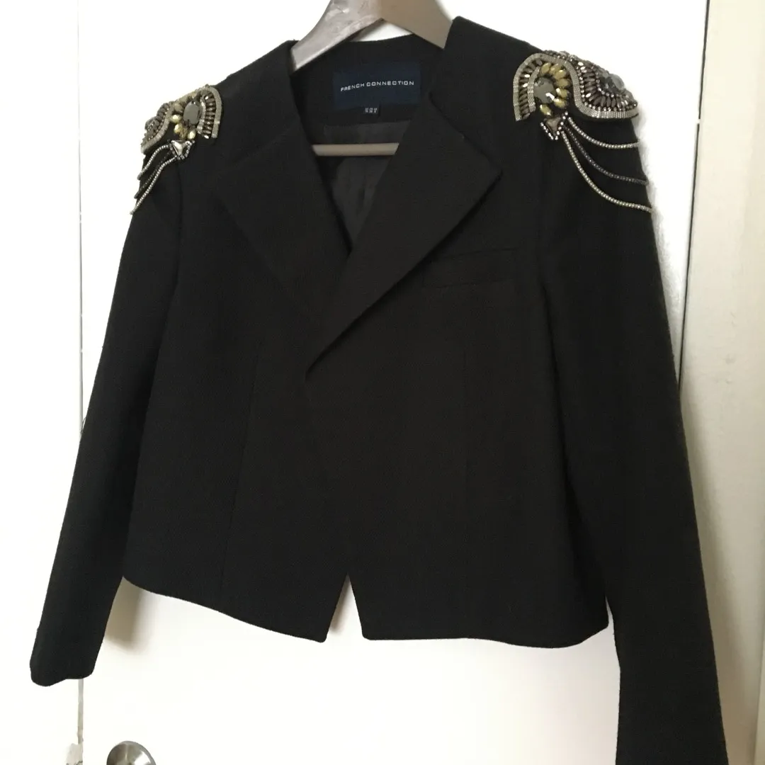 Cropped French Connection Blazer photo 1