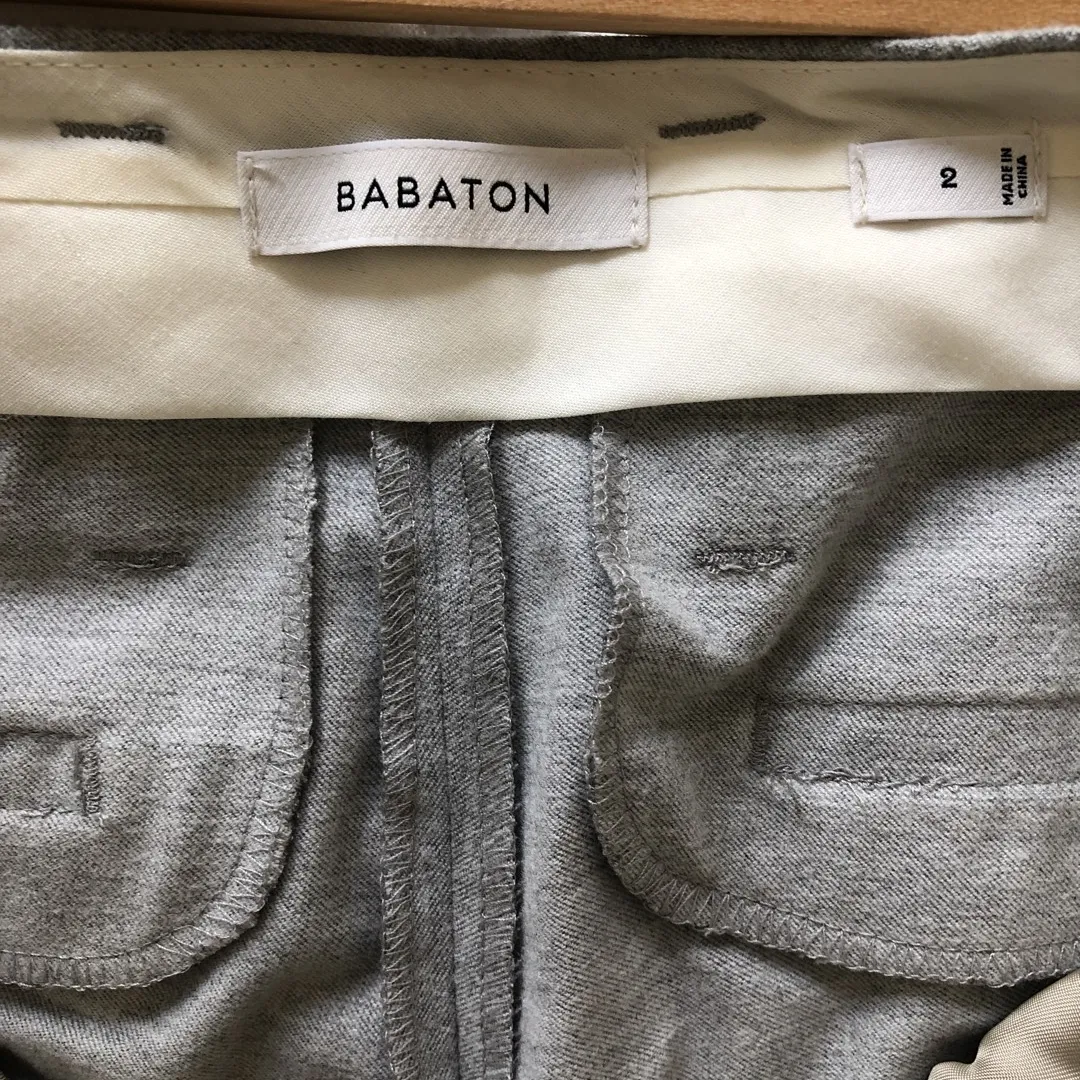 Aritzia Babaton Size 2 Dress Pants photo 4