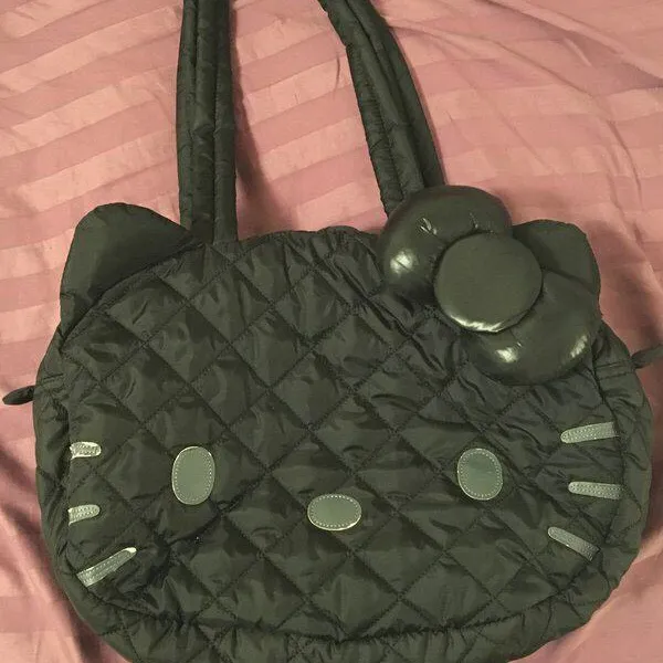 Hello Kitty Puffed Bag photo 1
