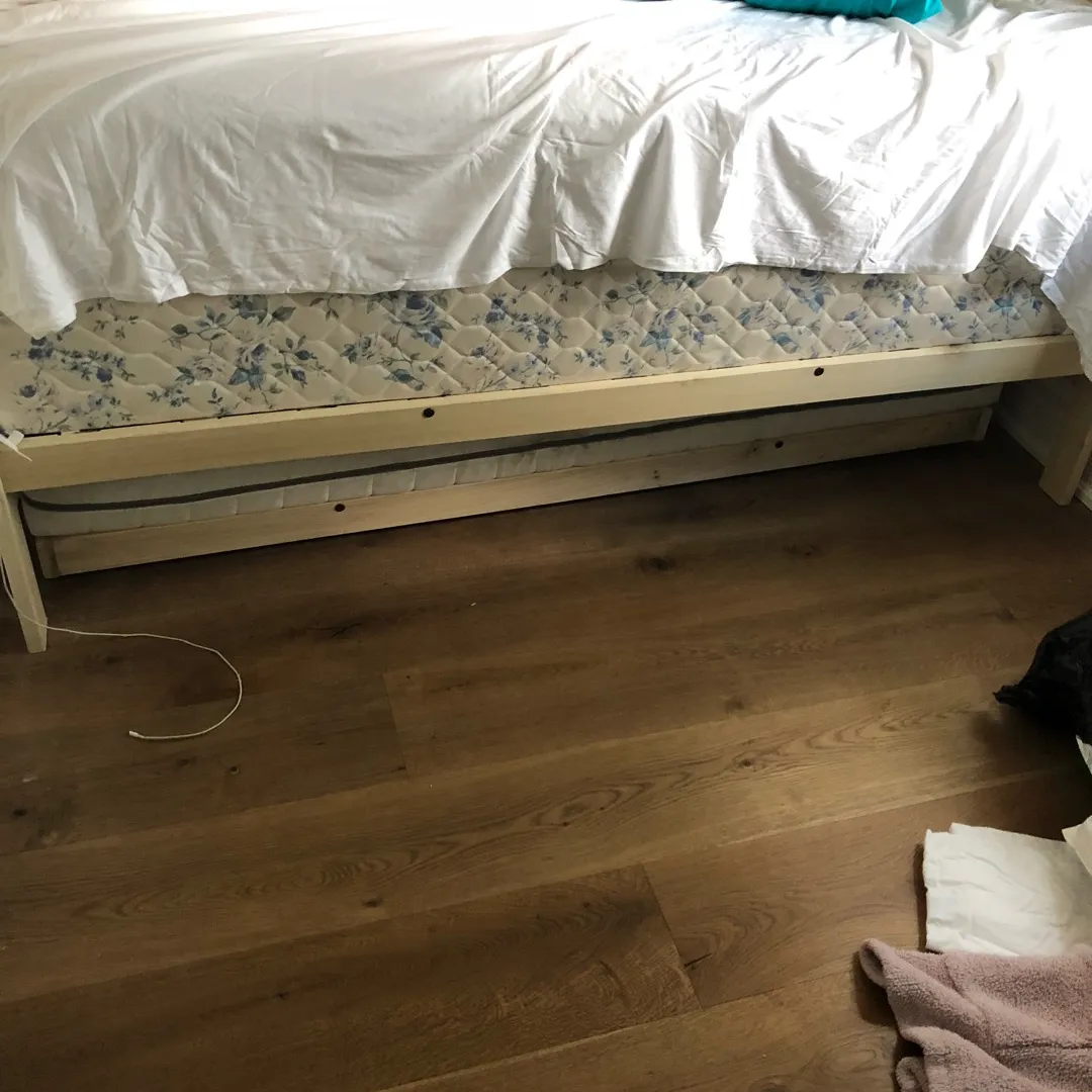 Free Double Bed Box Spring!! photo 1