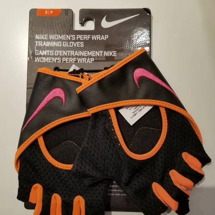 Nike Women's Training Gloves photo 1