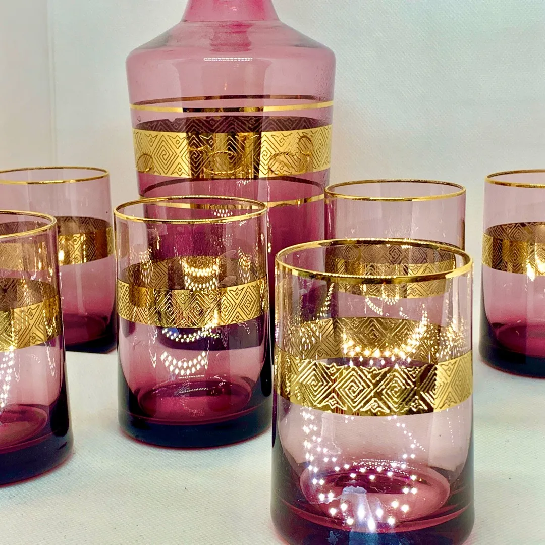 Vintage purple glass decanter set with 6 glasses photo 3
