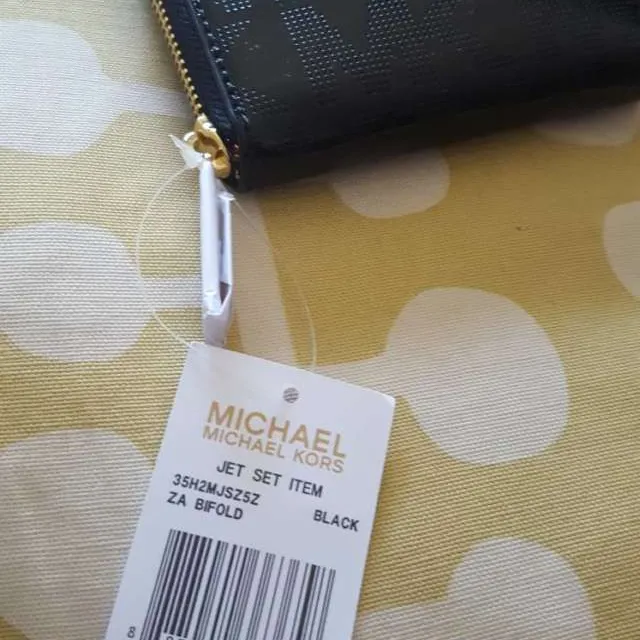 Michael Kors Wallet photo 3