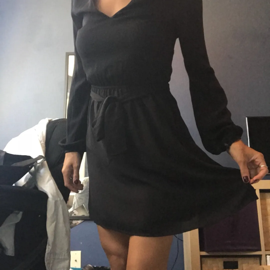 Black Chiffon H&M Dress - Size Small photo 4