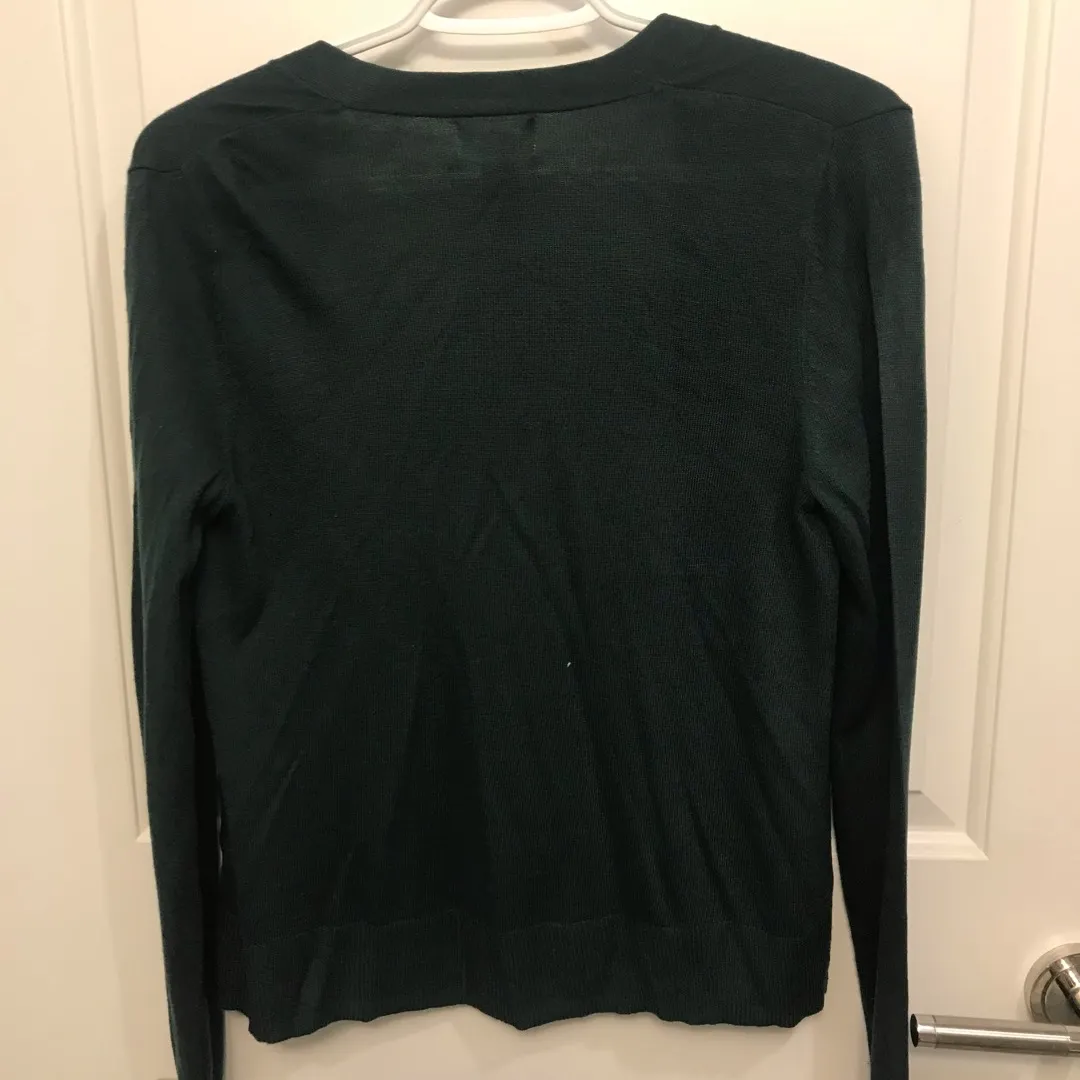 Small Forest Green Old Navy sweater photo 3