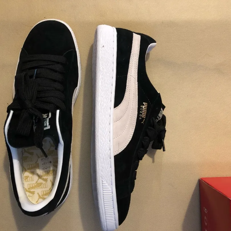 Puma Clyde Size 13 Brand New photo 1