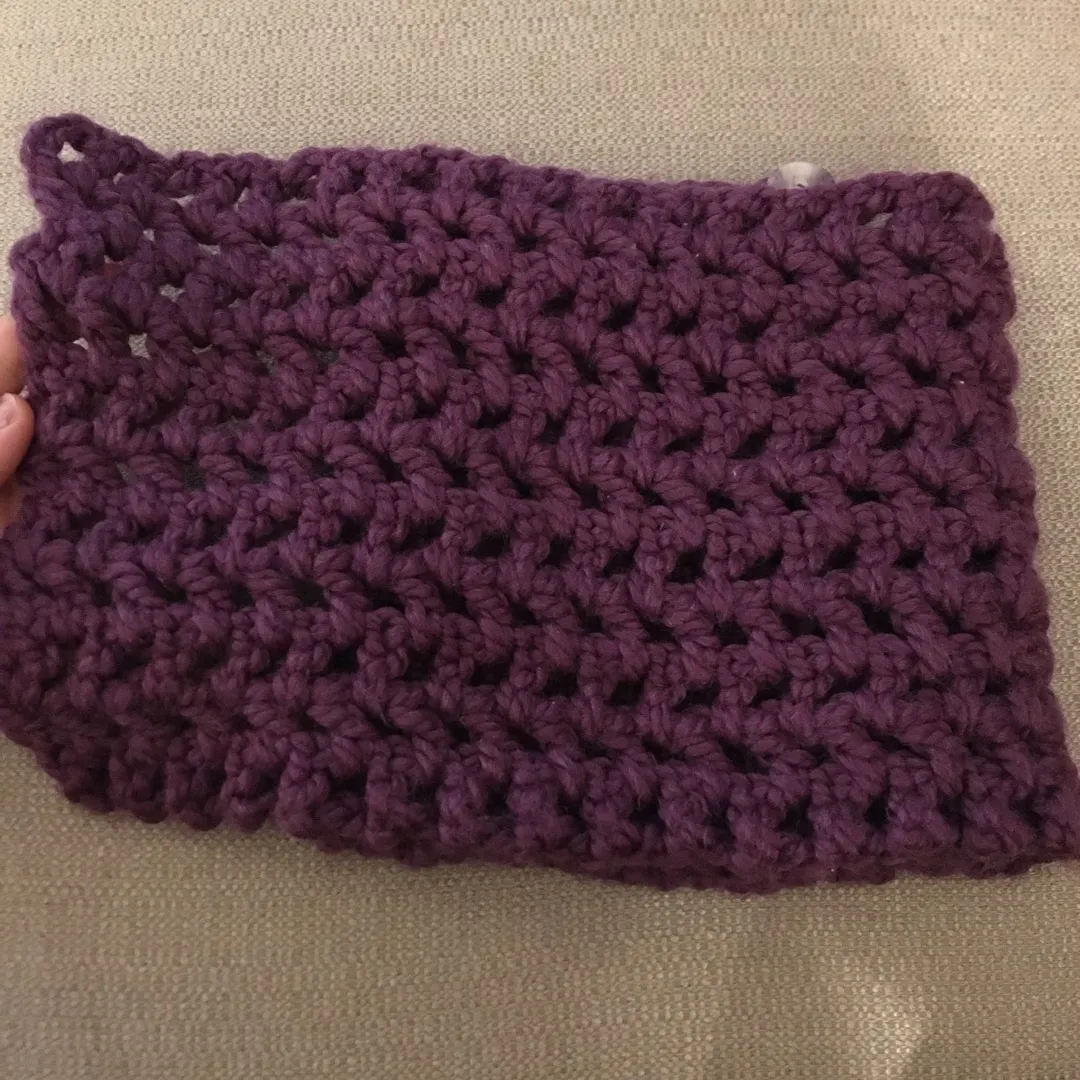 Hand Knitted Cowl photo 4