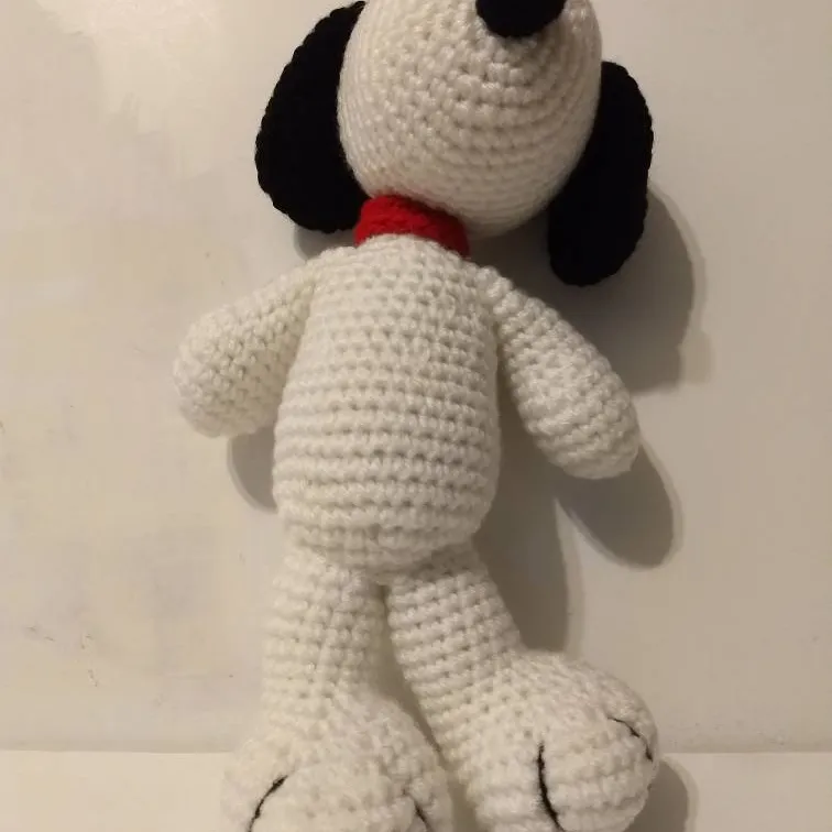 Hand Crocheted Snoopy Amigurami photo 1