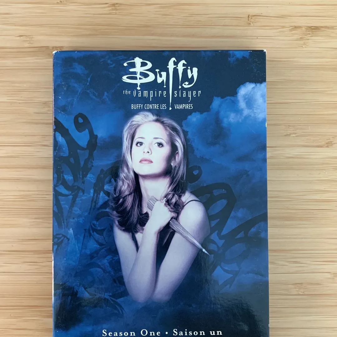 Buffy season 1 photo 1