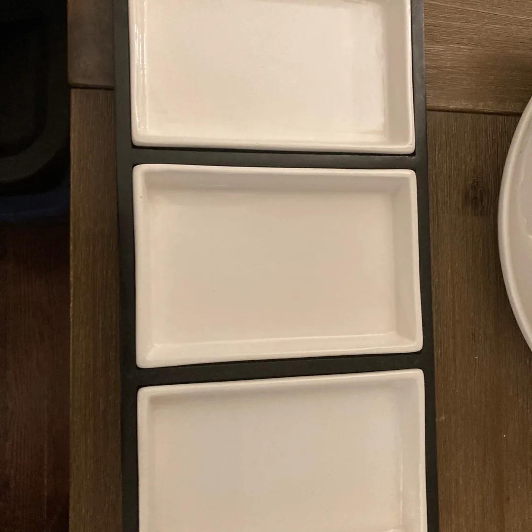Decor/serving tray photo 1