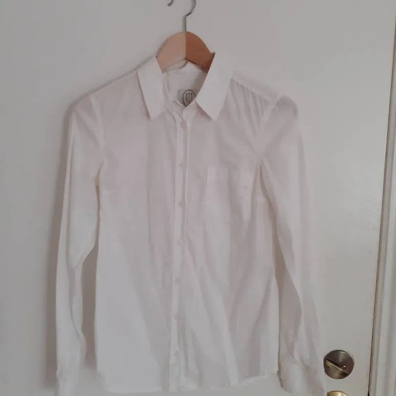 Talula White Dress Shirt (S) photo 1