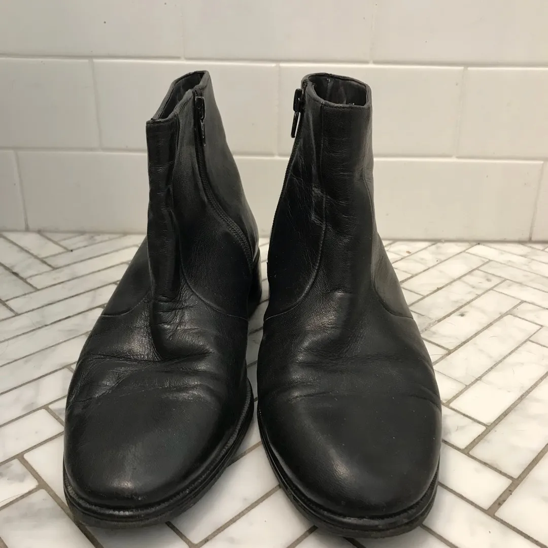 Vintage Leather Ankle Boot Size 8.5 photo 1