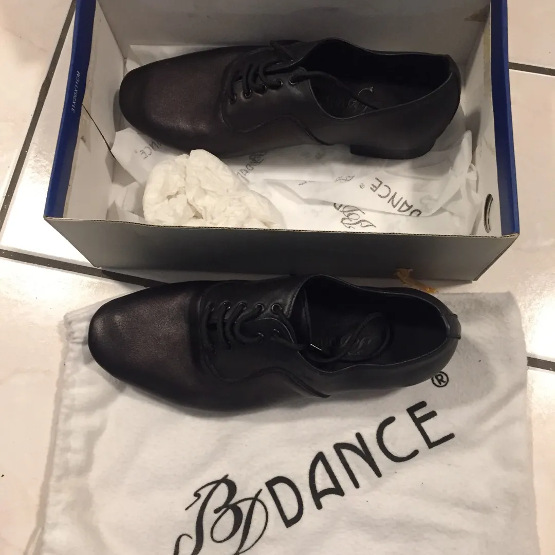 Men’s Dance Shoes Size 7 photo 4