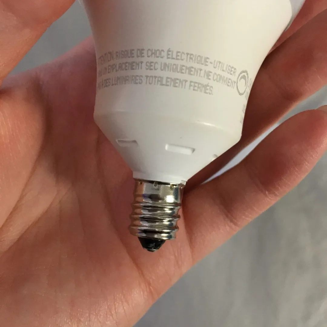 LED Lightbulbs 🆓 photo 3
