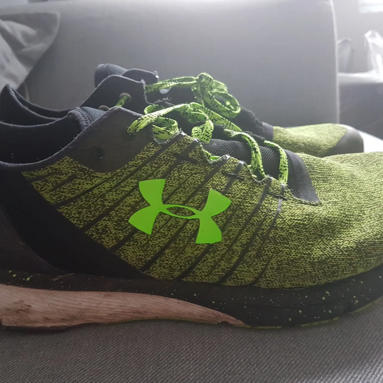 Men's size 15 Under Armour running shoes photo 6