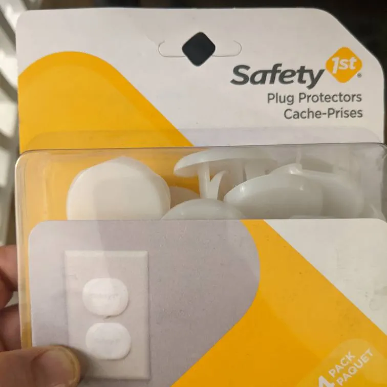 Safety First Plug Protectors Bnib photo 1