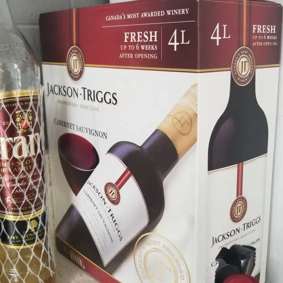 Jackson Triggs Red Wine photo 1