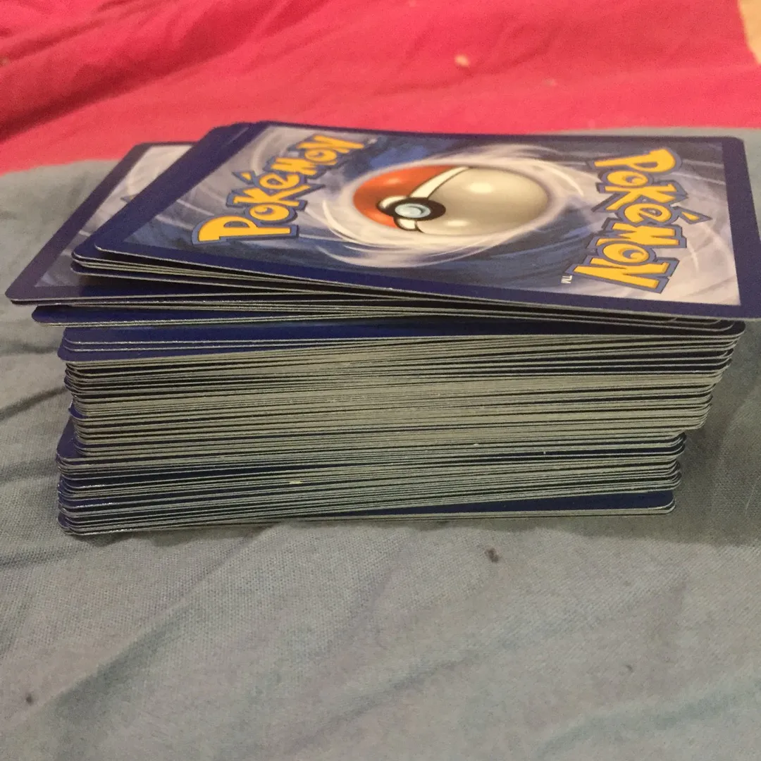 100 Bulk Pokémon Cards photo 1