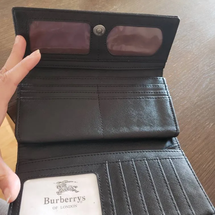 Burberry Wallet photo 3