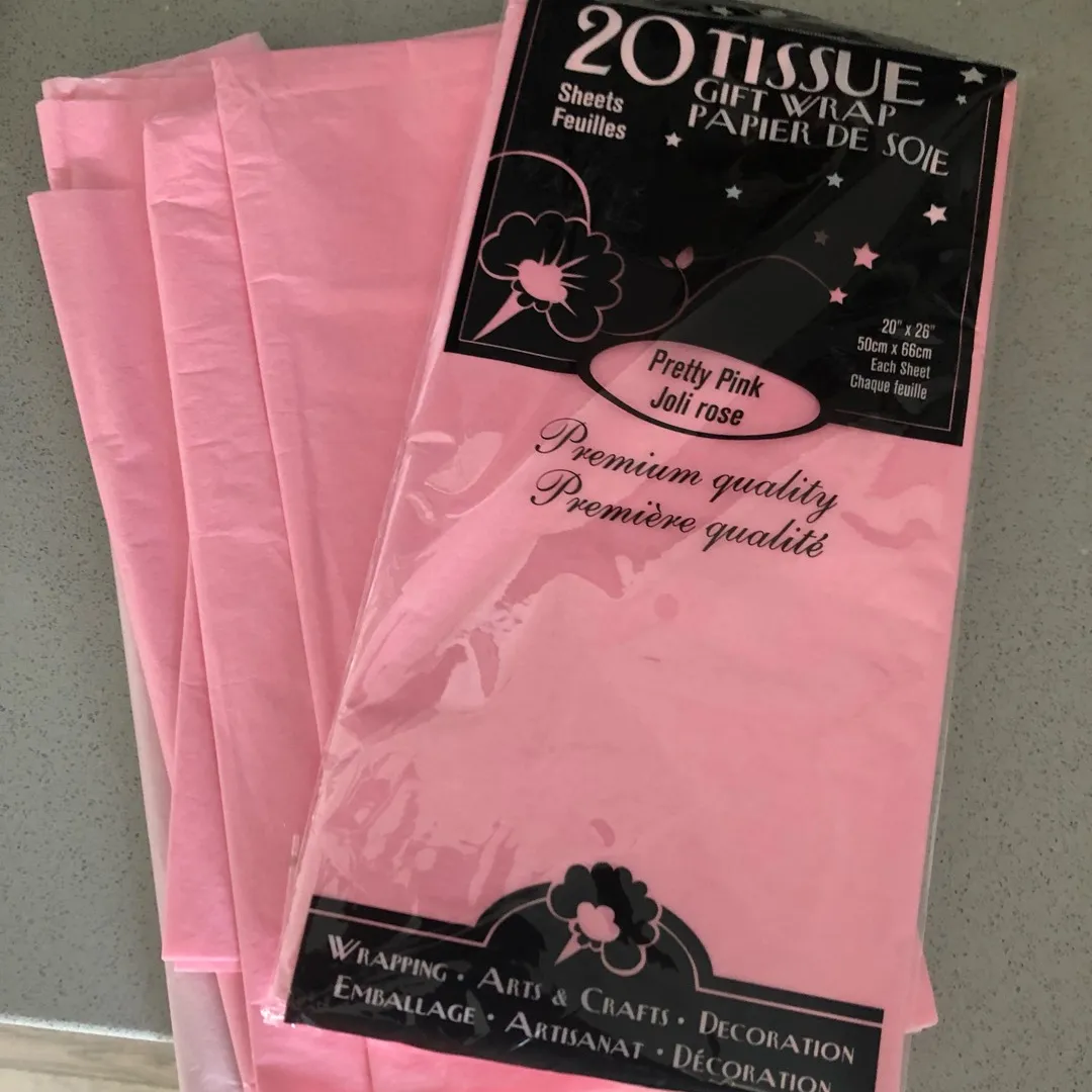 Pink Tissue Gift wrap photo 1