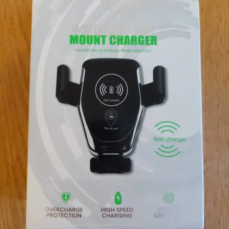 Wireless Car Mount Charger photo 1
