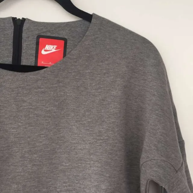 Nike Tech Fleece Women's Sweatshirt photo 3