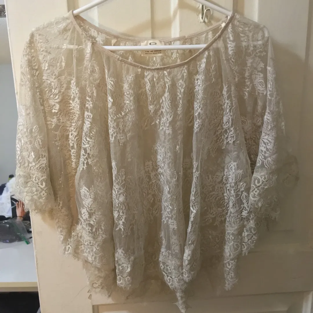 Small Lace Top photo 1