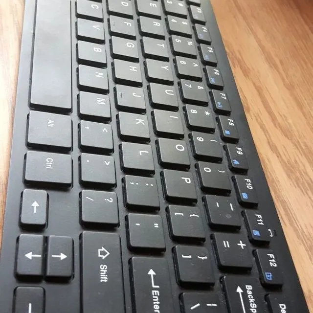 Wireless Keyboard photo 1