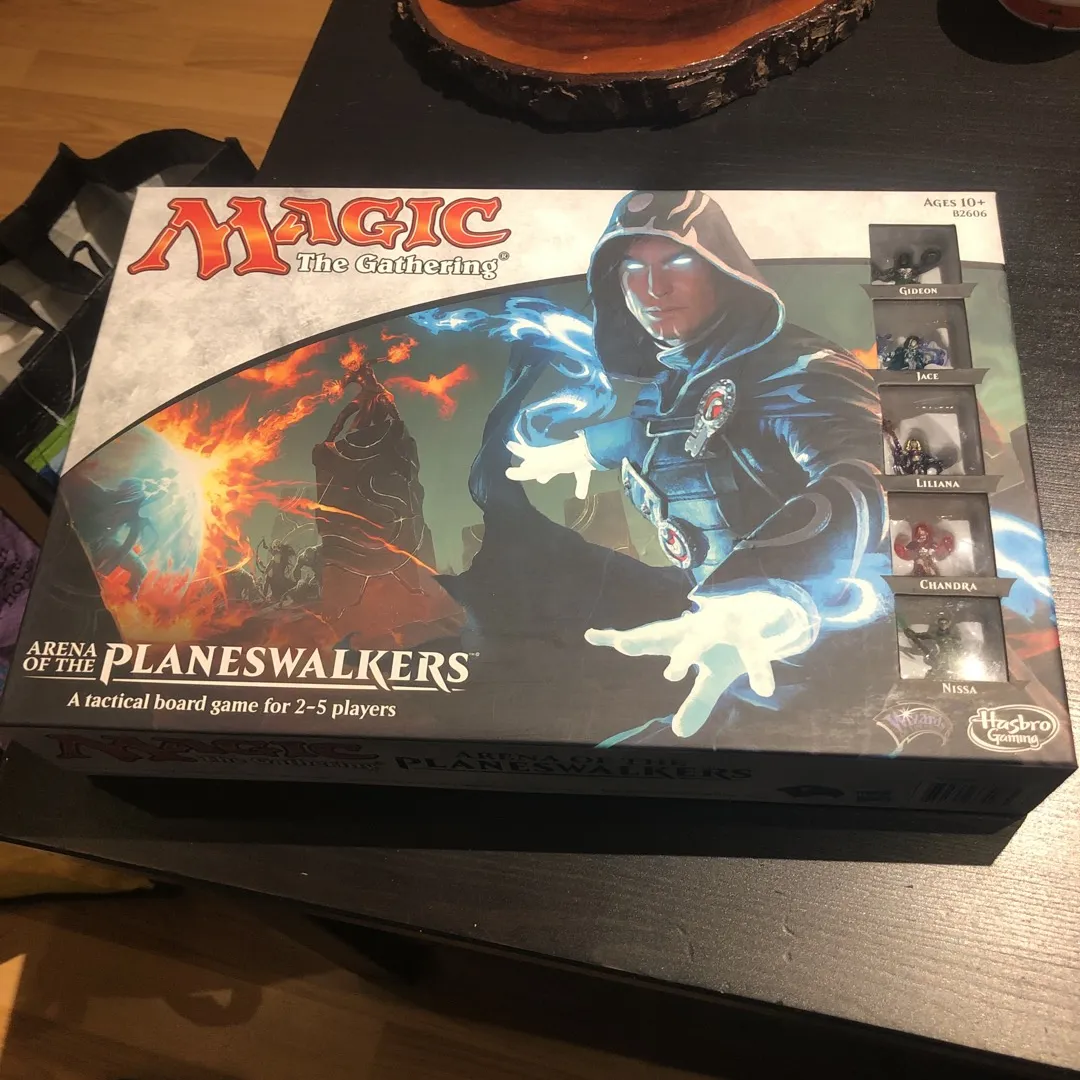 Magic The Gathering Board Game - Arena Of The Planeswalkers photo 1