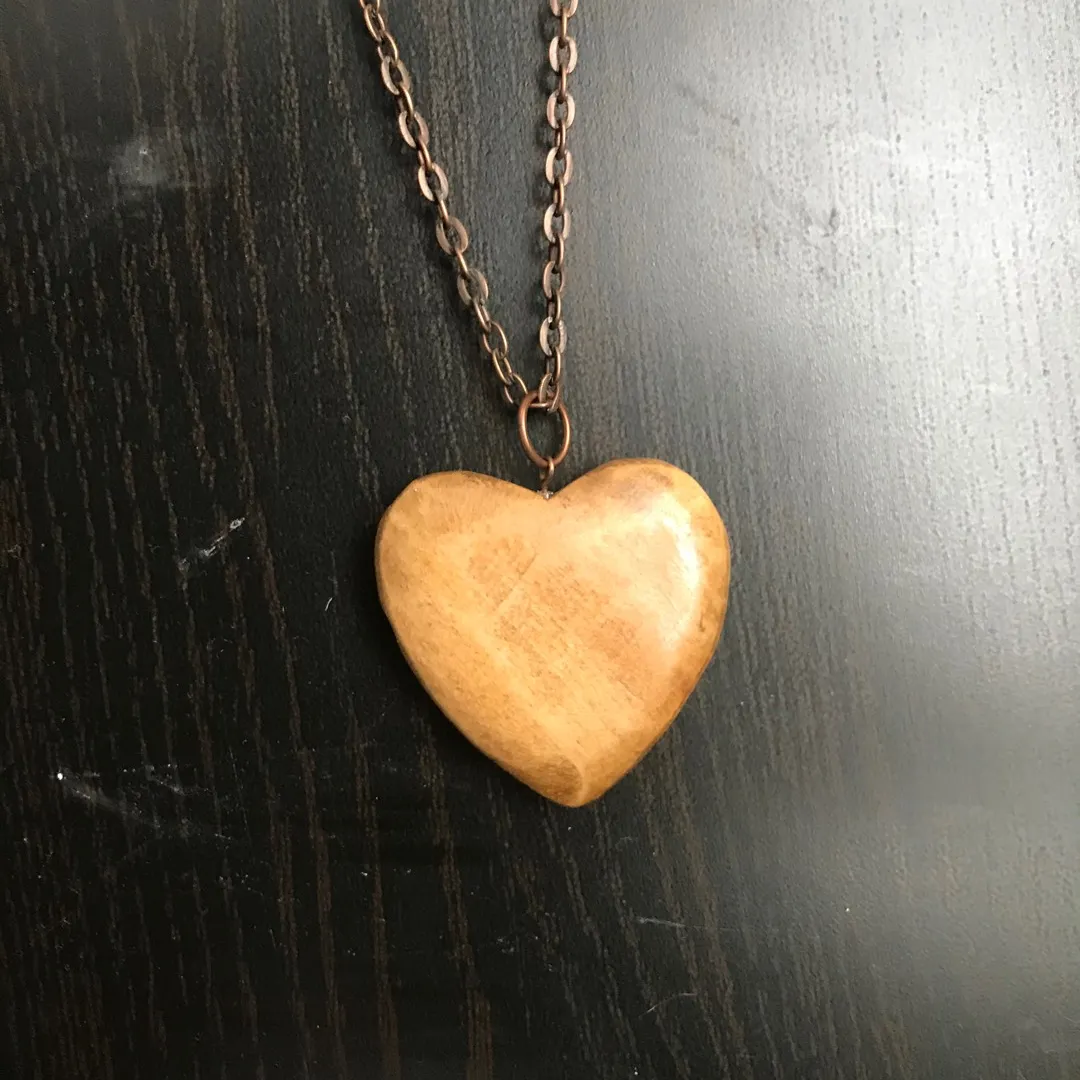 Free Necklace (long) photo 1