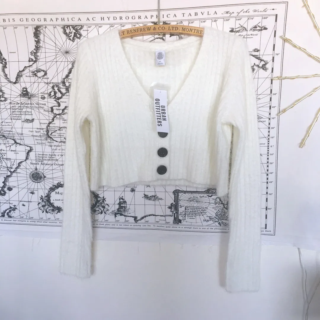 BNWT Urban outfitters cropped cardigan size S photo 1