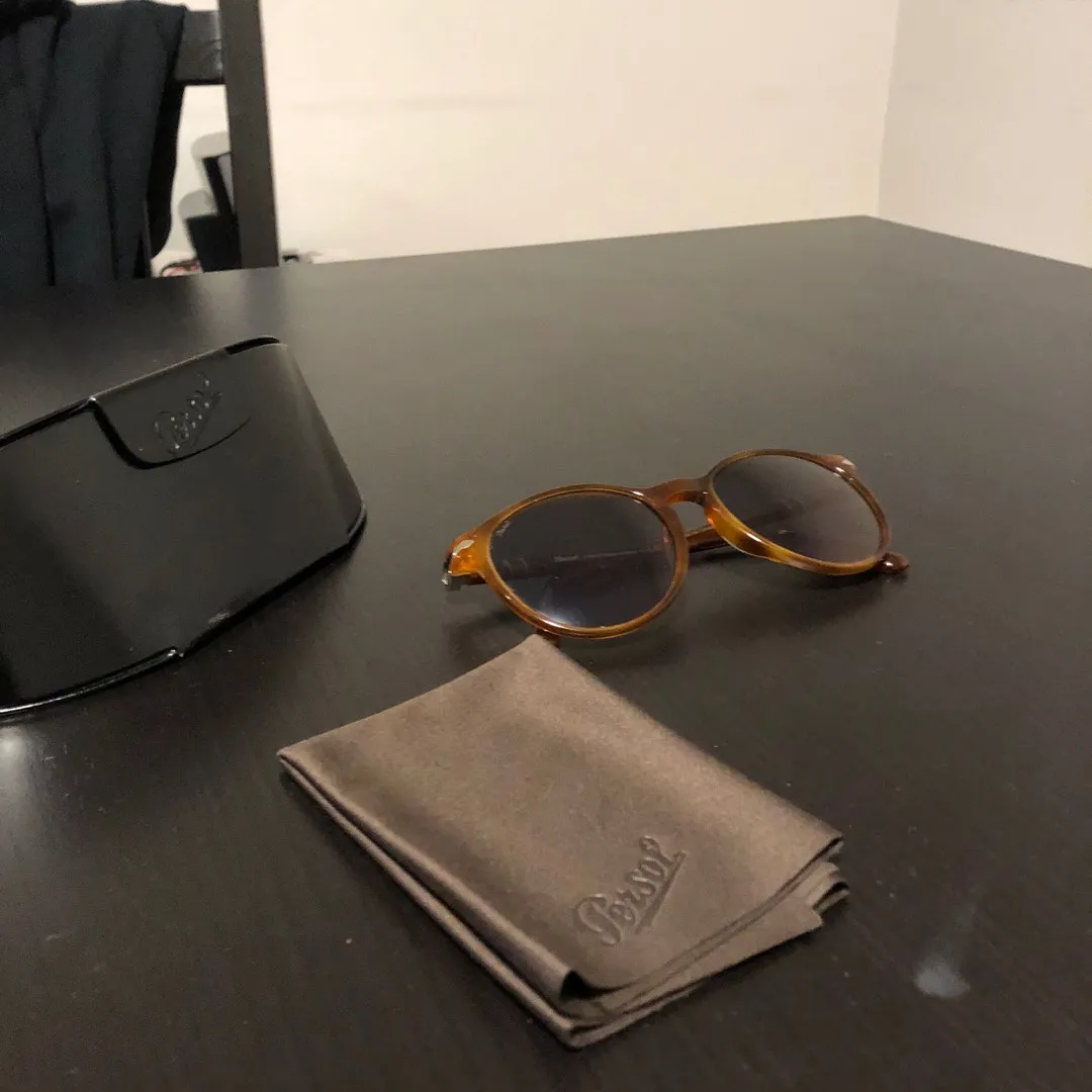 Brand New Persol Sunglasses photo 4