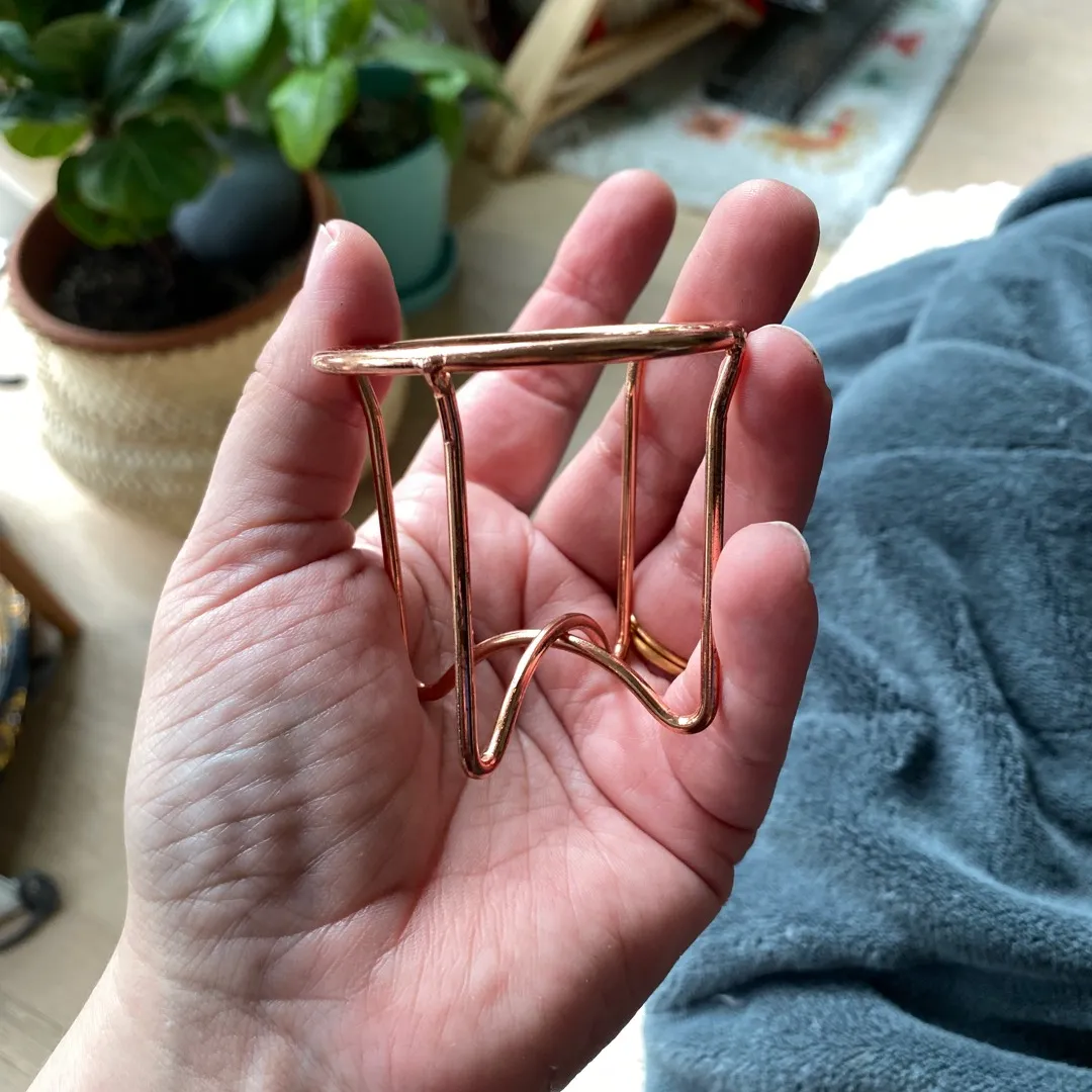 Rose Gold MU Pouf Or Airplant Holder photo 1