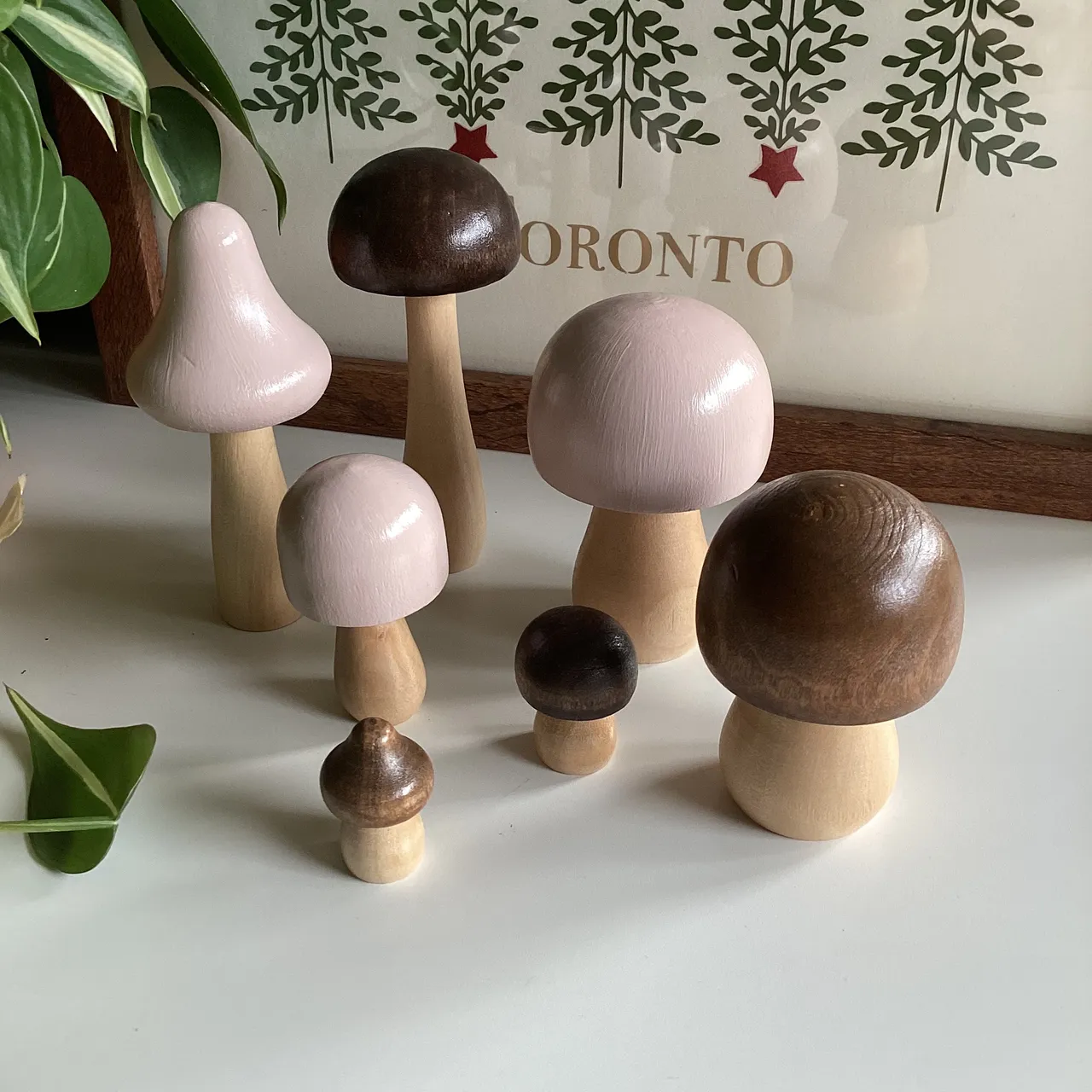 Set of Wooden Mushroom Decor photo 3