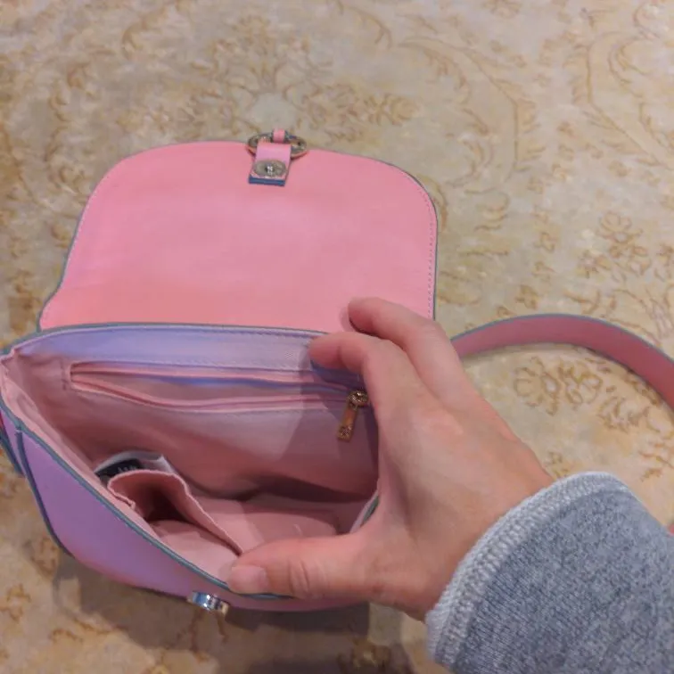 Cute Faux Leather Pink Purse photo 3