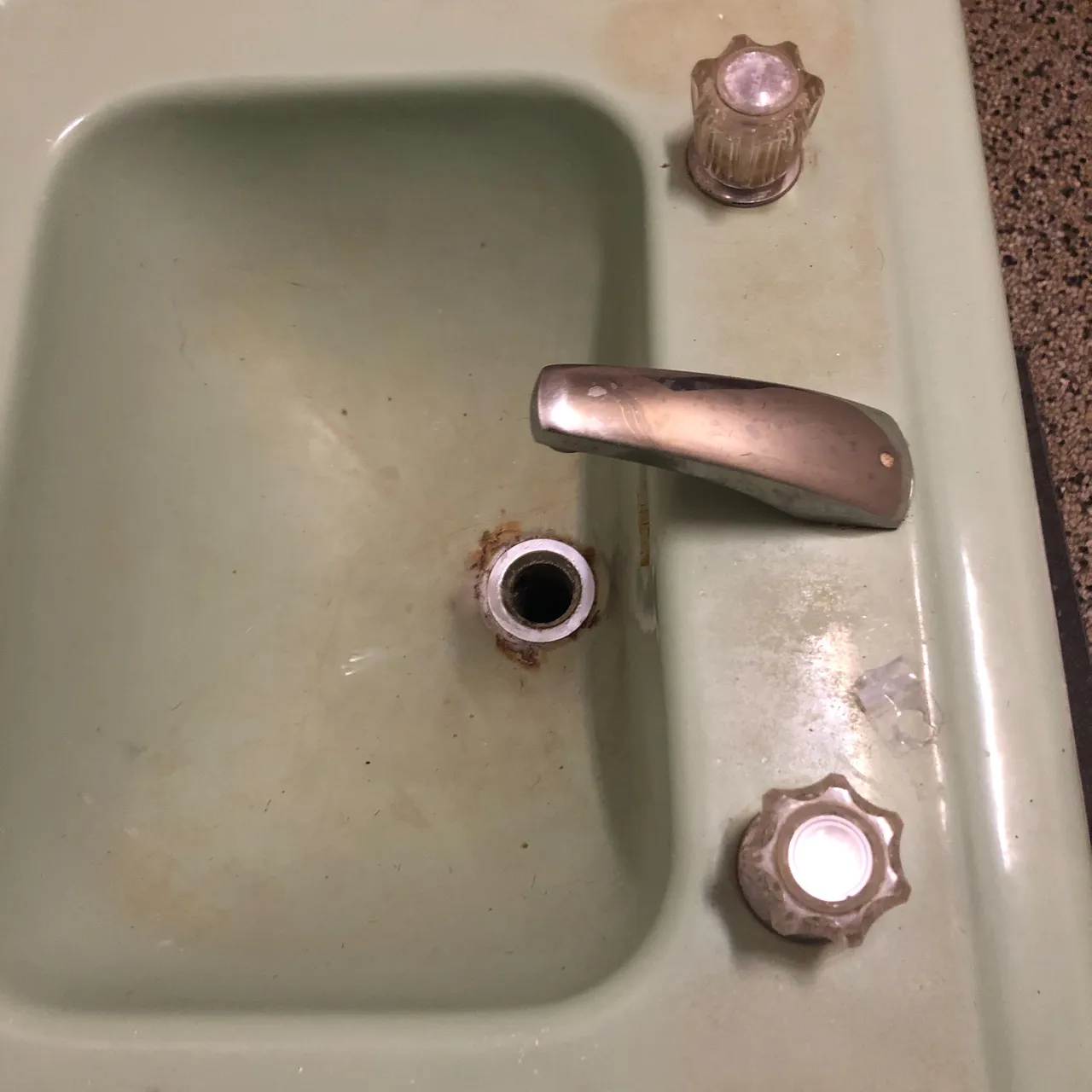 Vintage sink photo 3