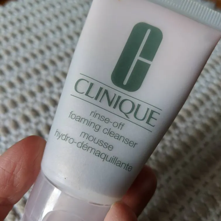Clinique Rinse Off Foaming Cleanser (30ml) photo 1