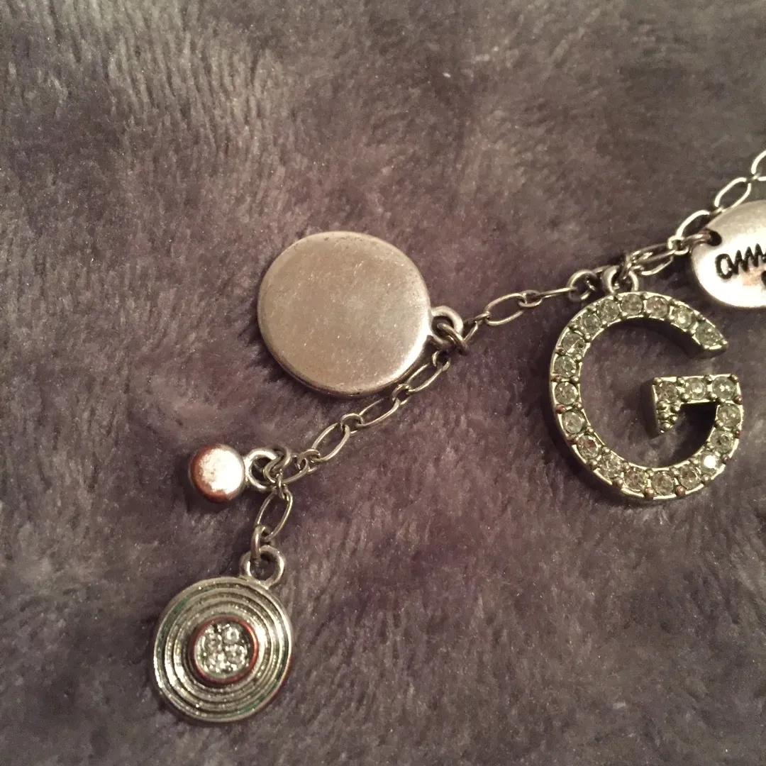 Guess Necklace photo 4