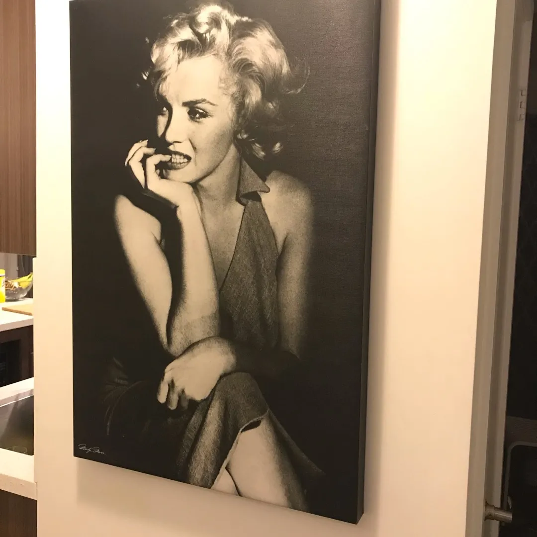 Large Marilyn Monroe Print photo 1