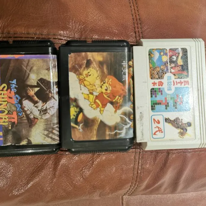Bootleg Famicom And Sega Mega Drive Games photo 1