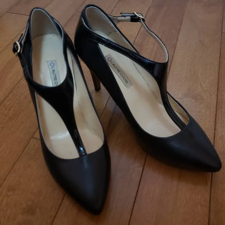 Black Heels Size 8.5 photo 1