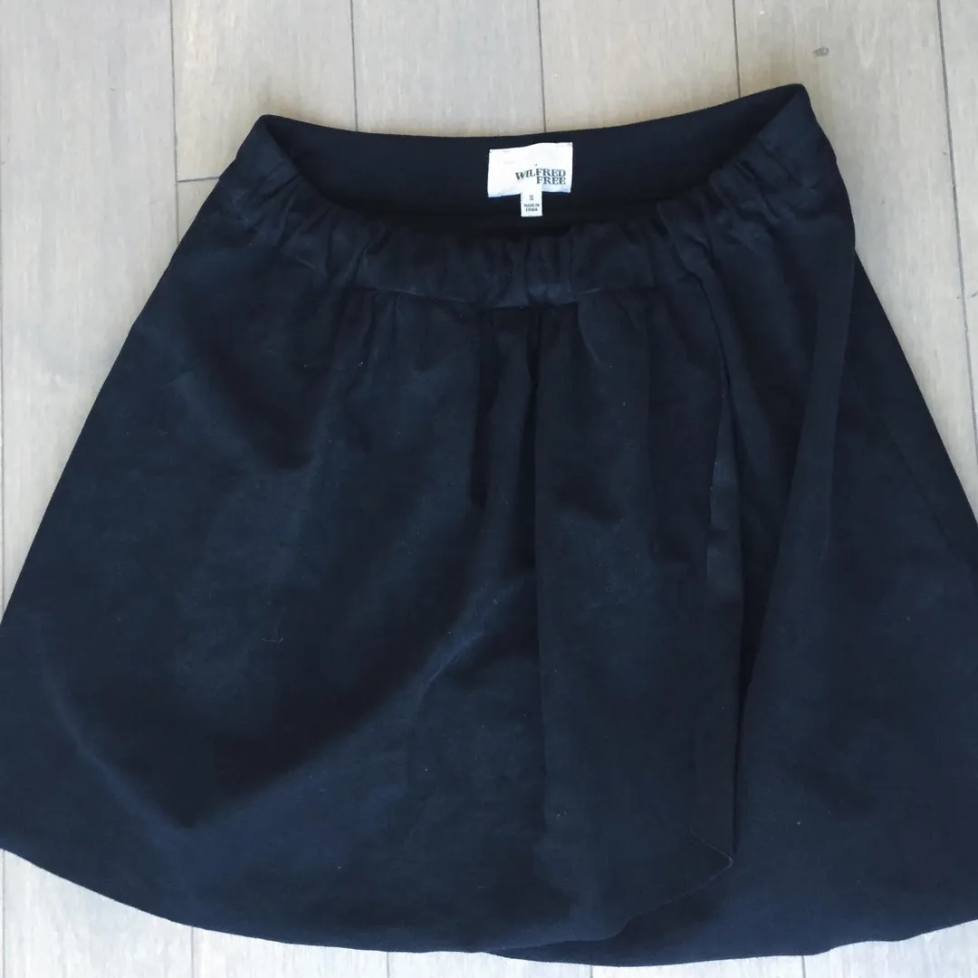 Wilfred Free Nescher Skirt Size Small photo 4