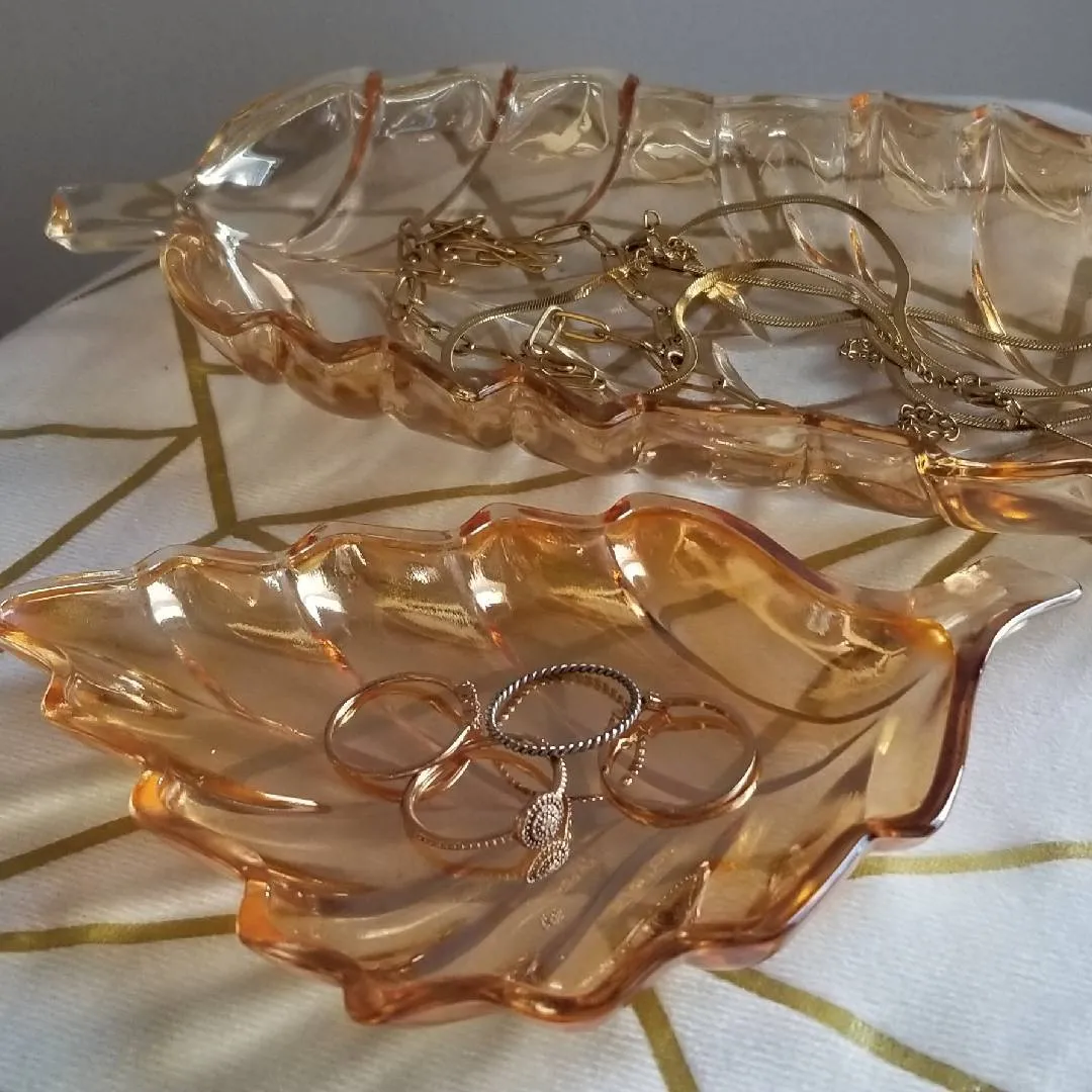 Set Of Iridescent Leaf Glass Catch All Bowls photo 1