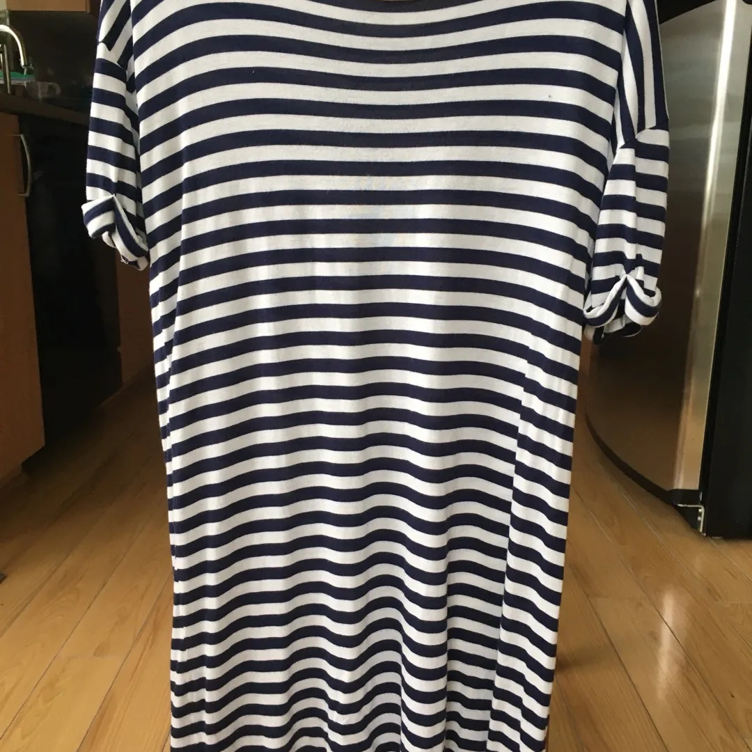 Forever 22 T Shirt Dress - Small photo 1