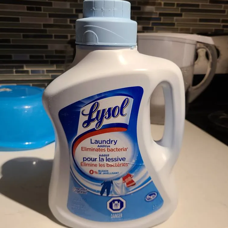 Lysol Laundry Sanitizer 2.7L (UNOPENED) photo 1