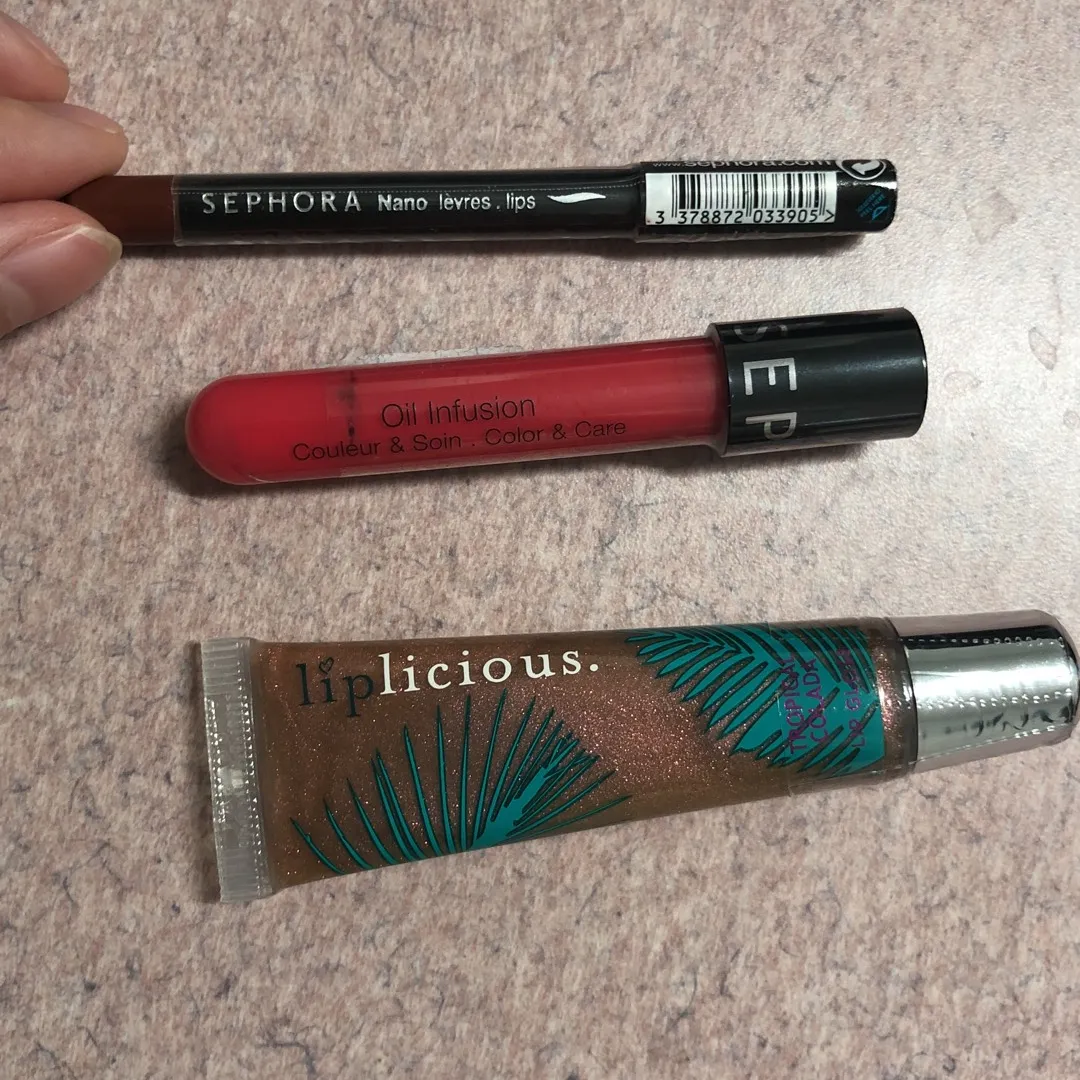 Sephora Lip Liner, Oil Infusion And Lipgloss photo 1