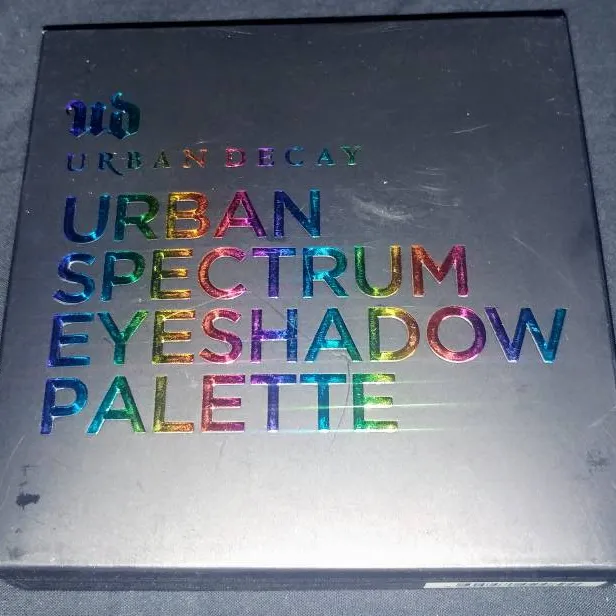 Urban Decay Spectrum Eyeshadow Palette photo 1