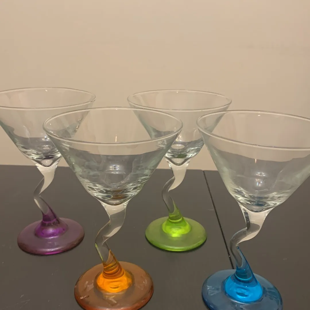 4 Martini Glasses photo 1