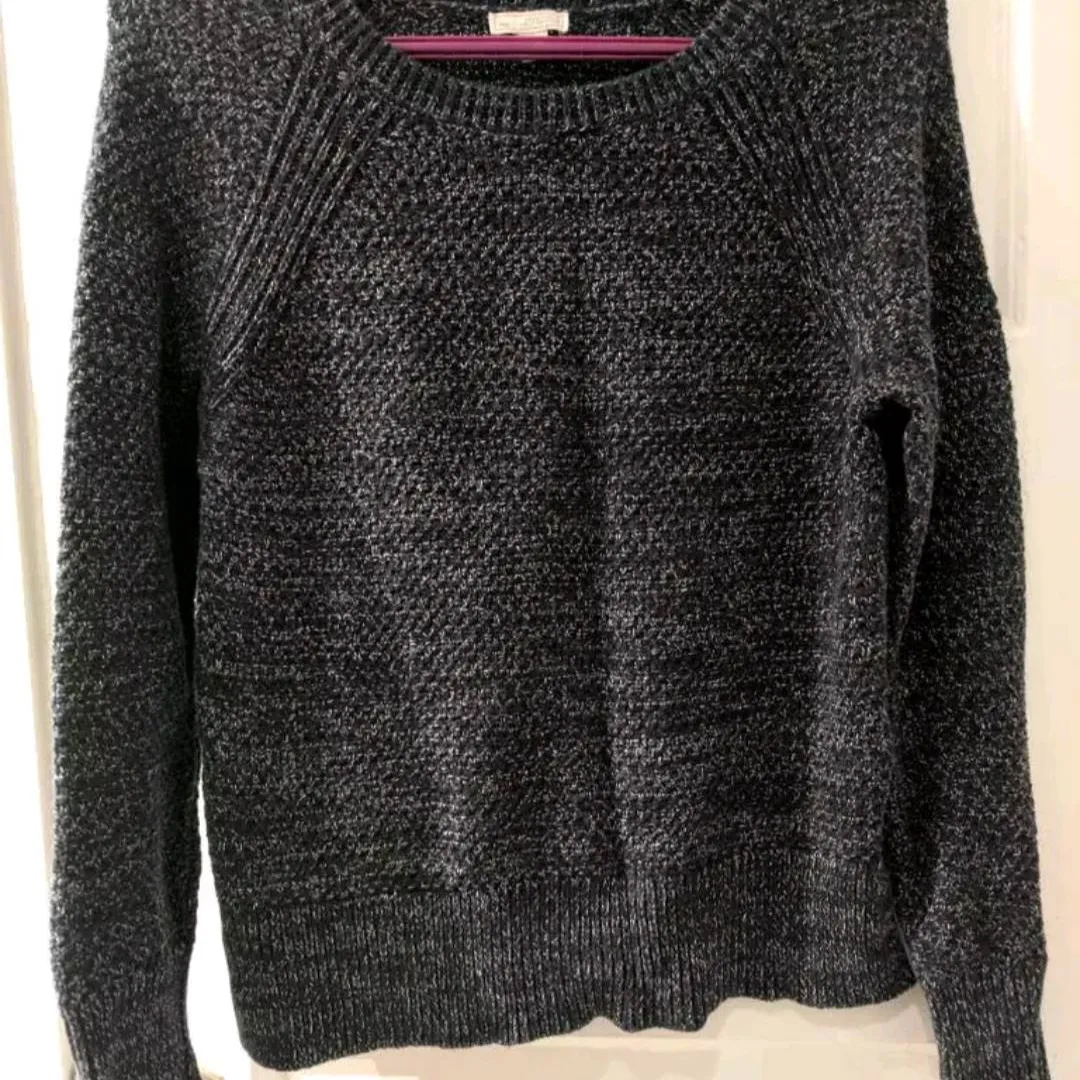 Gap Knitted Sweater photo 1
