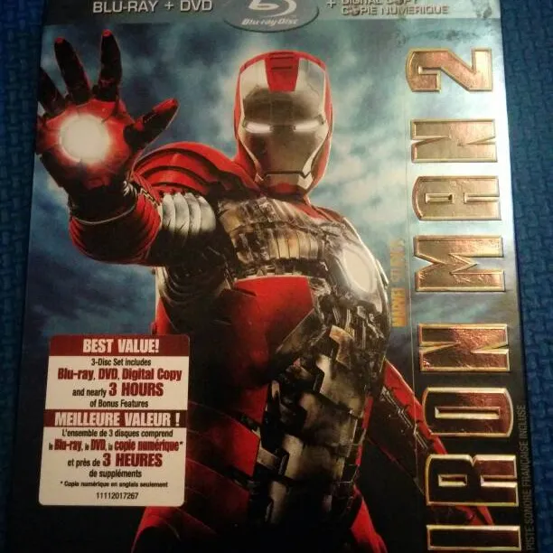Iron Man 2 Bluray/DVD combo Pack photo 1